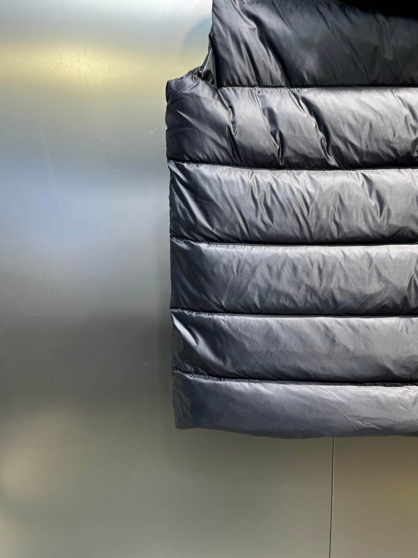 モンクレール メンズ ダウンジャケット コピー 通販 特別仕様