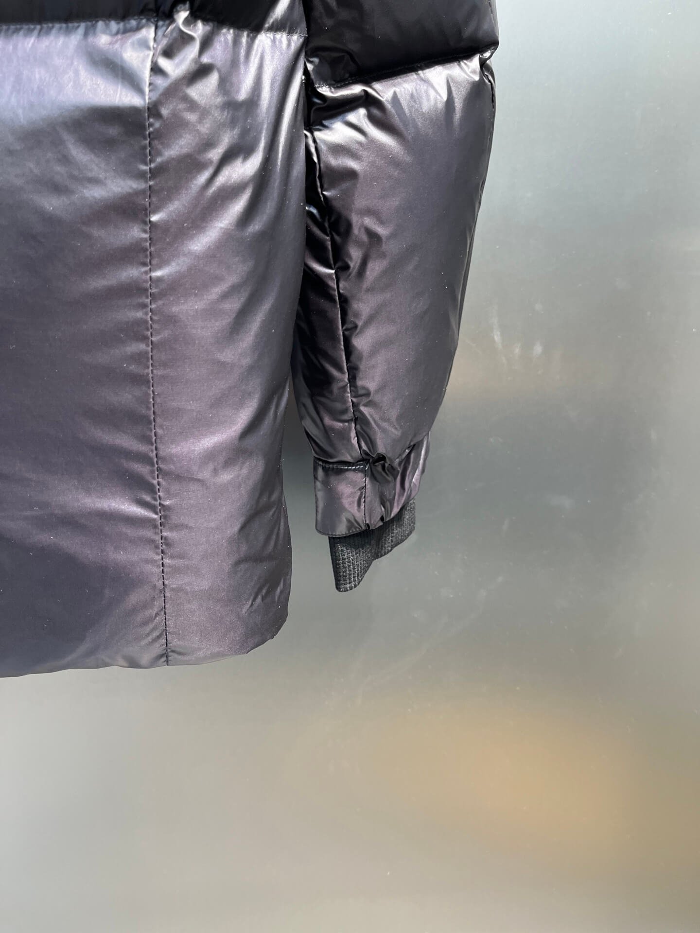 モンクレール メンズ ダウンジャケット コピー 絶賛発売中 特別仕様