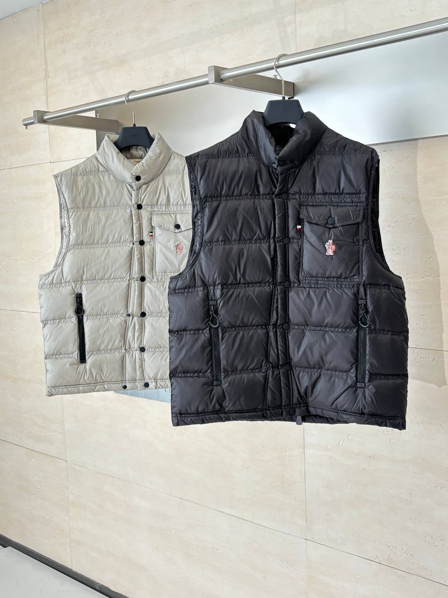 モンクレール メンズ ダウンジャケット コピー品 ファッション 送料無料