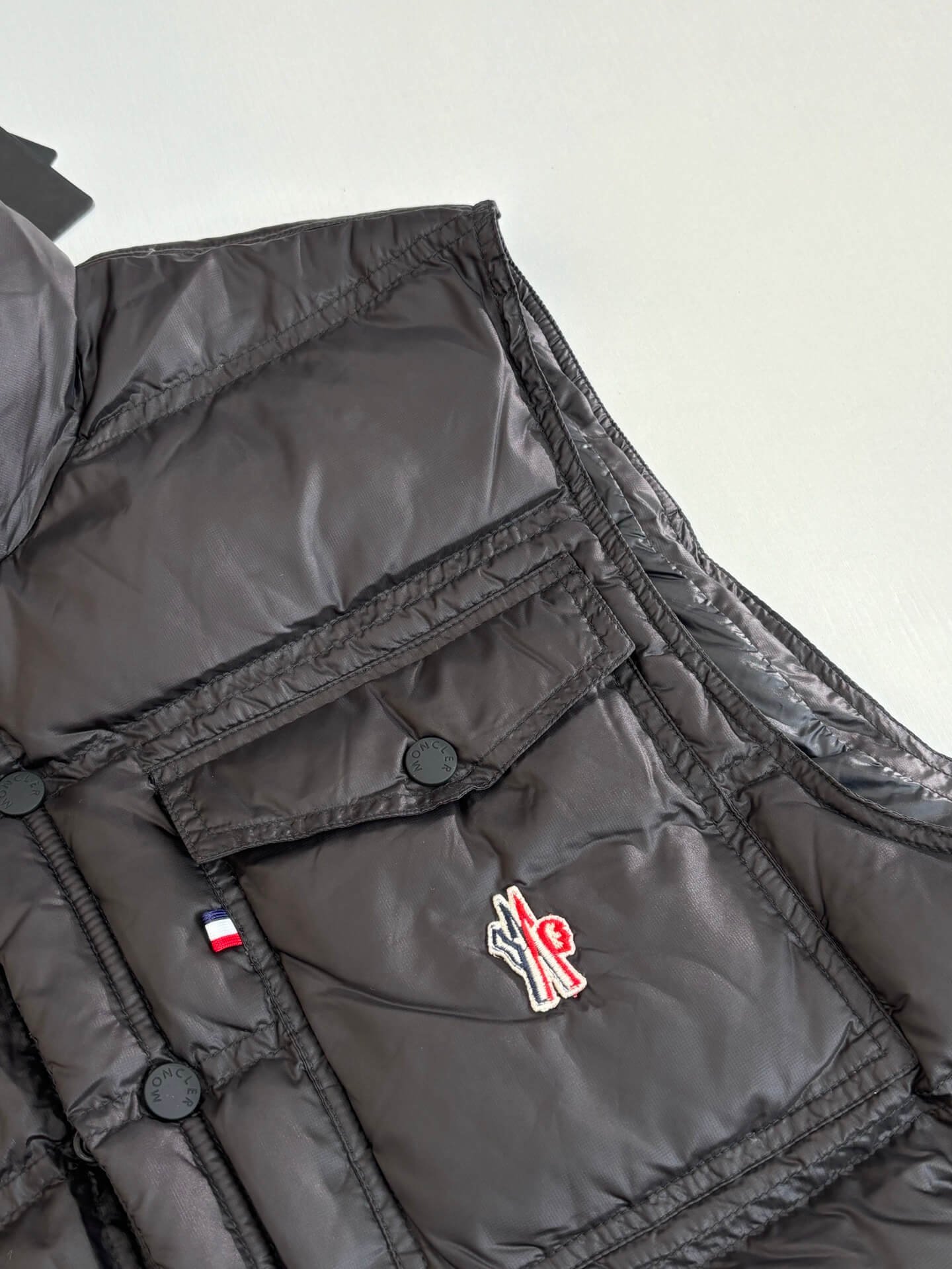 モンクレール メンズ ダウンジャケット コピー品 ファッション 送料無料