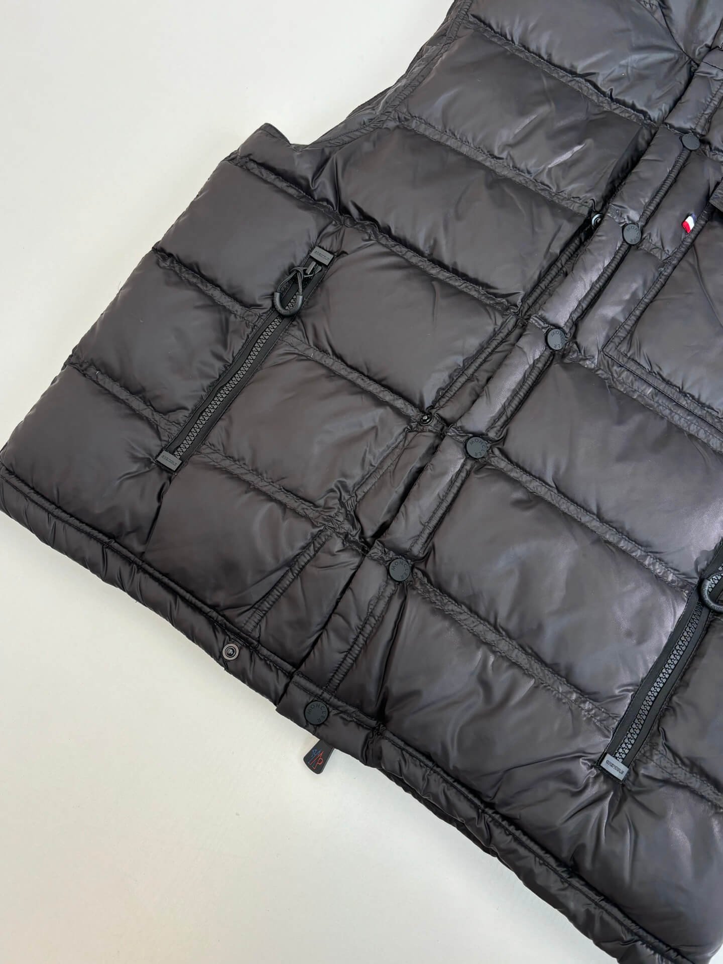 モンクレール メンズ ダウンジャケット コピー品 ファッション 送料無料