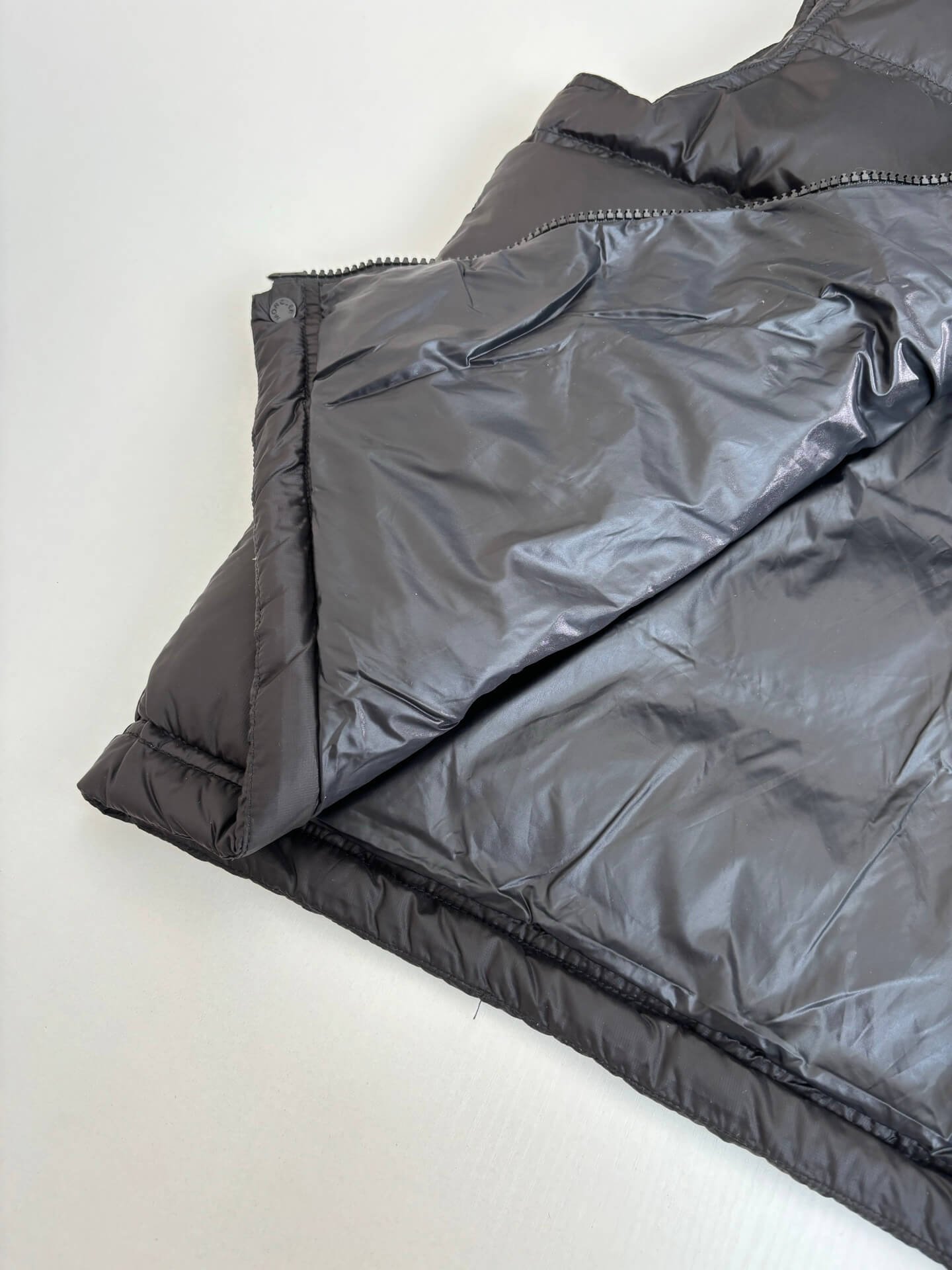 モンクレール メンズ ダウンジャケット コピー品 ファッション 送料無料