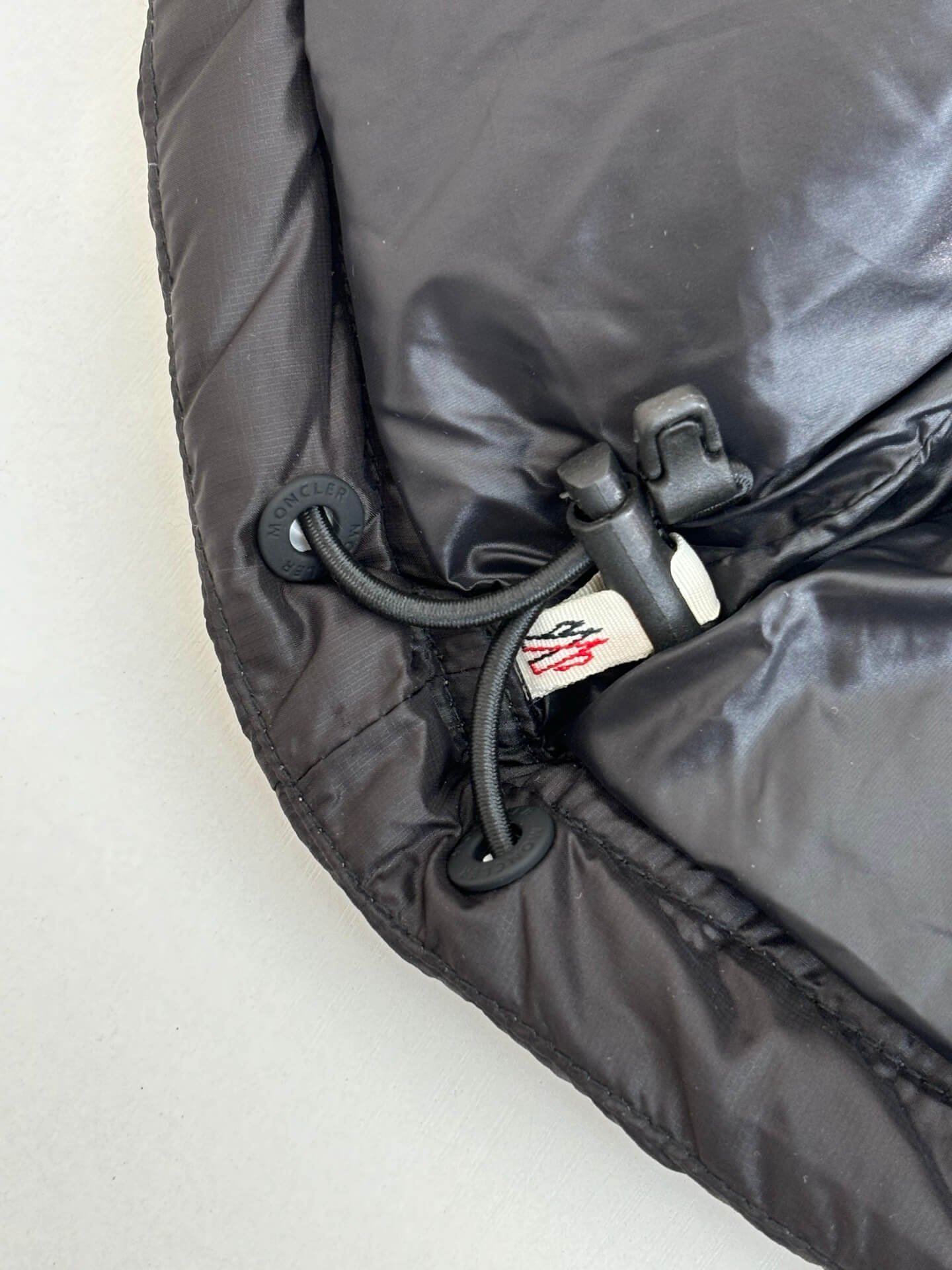 モンクレール メンズ ダウンジャケット コピー品 ファッション 送料無料