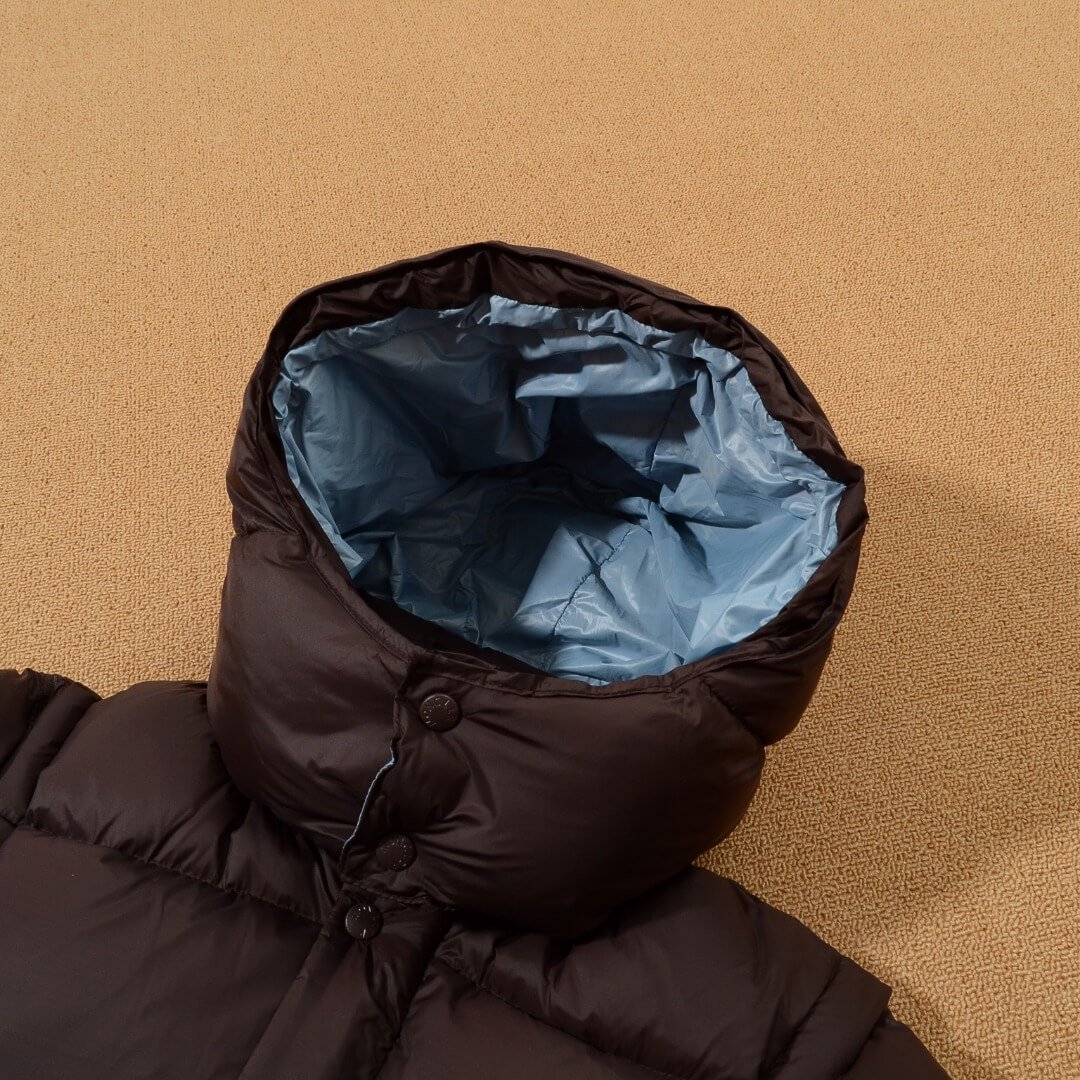 モンクレール メンズ ダウンジャケット コピー スタイリッシュ 軽やかな着心地