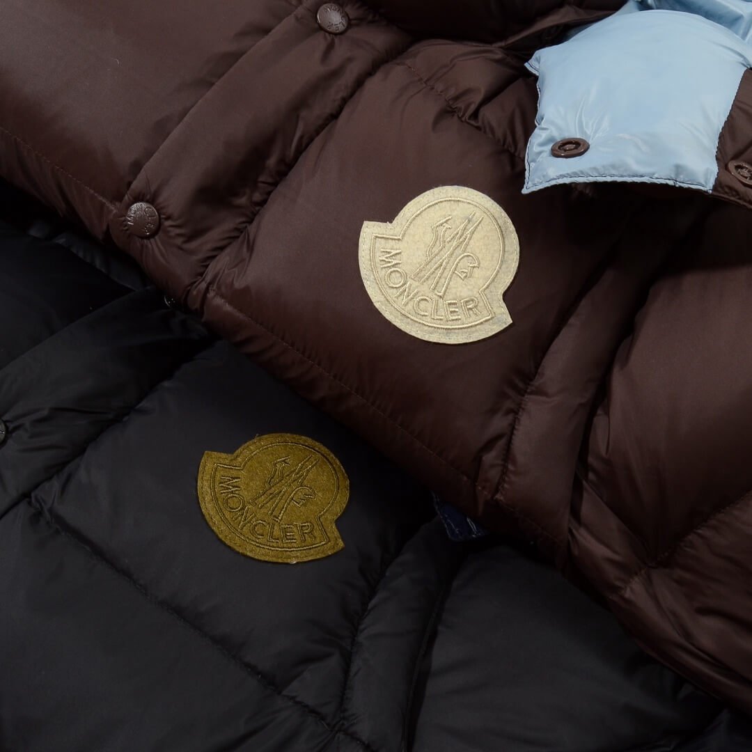モンクレール メンズ ダウンジャケット コピー スタイリッシュ 軽やかな着心地