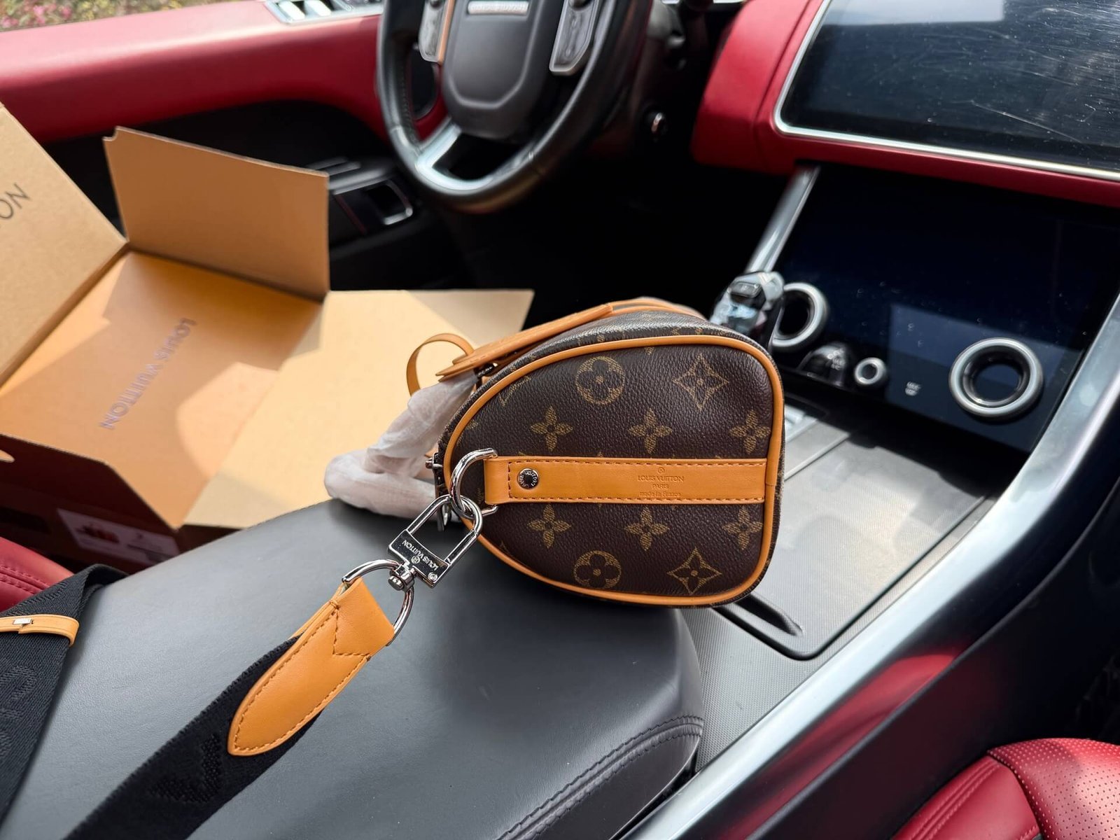 M12733 ルイヴィトン メンズ ショルダーバッグ コピー 洗練されたデザイン 実用的 - 画像 (4)