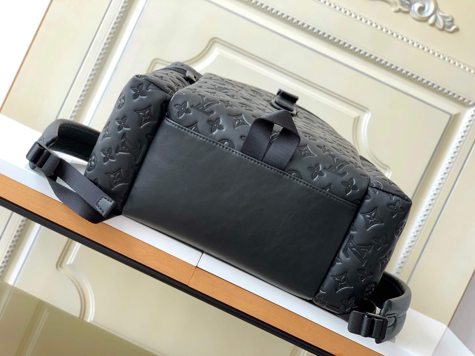 M43680 ルイヴィトン メンズ バックパック コピー 高評価 プレミアム品質 - 画像 (4)