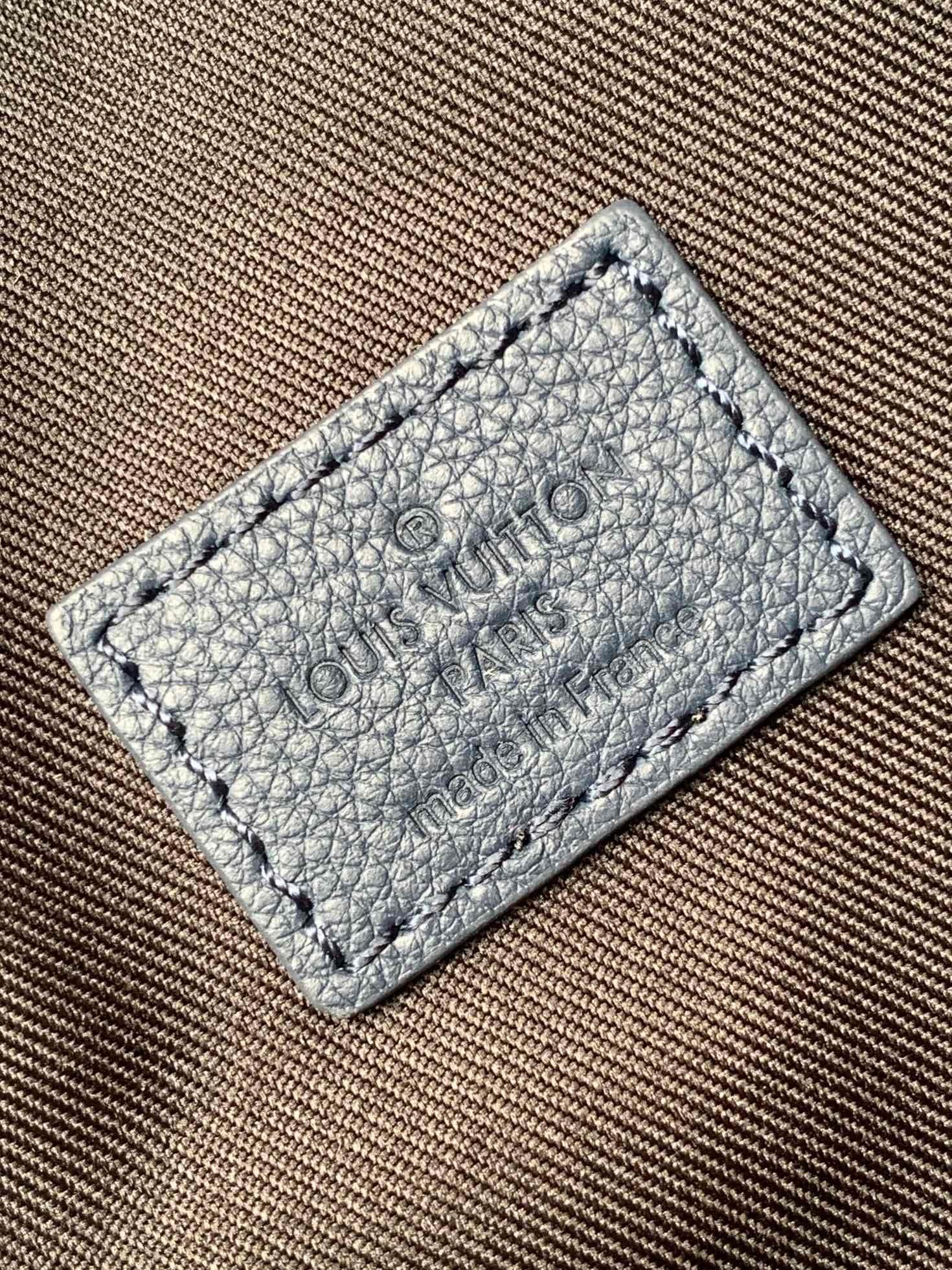 M24467 ルイヴィトン メンズ スリングバッグ ショルダーバッグ 偽物 ベストセラー ビジネスにもカジュアルにも - 画像 (9)