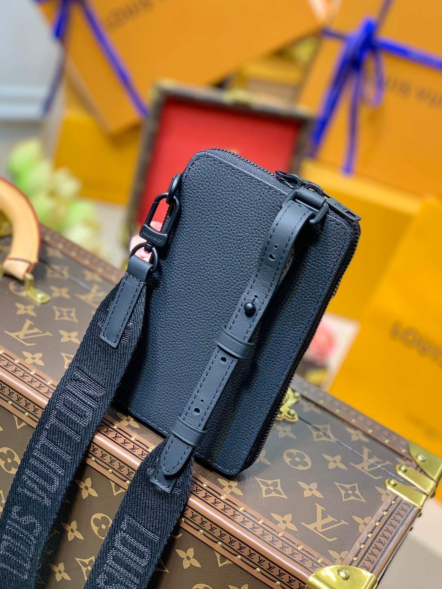 M57089 ルイヴィトン メンズ ショルダーバッグ コピー 注目商品 オンオフ兼用 - 画像 (2)