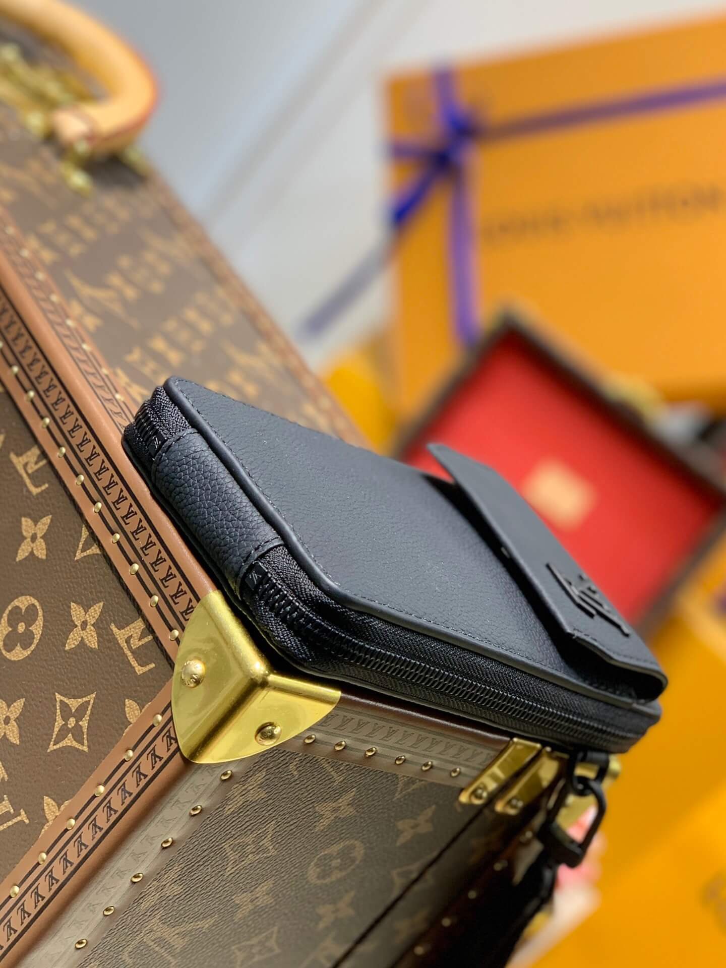 M57089 ルイヴィトン メンズ ショルダーバッグ コピー 注目商品 オンオフ兼用 - 画像 (5)