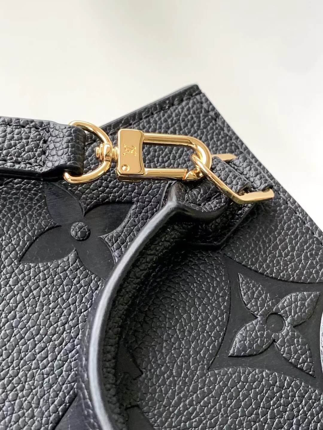 M81417 ルイヴィトン メンズ ショルダーバッグ 偽物 即納 高評価 - 画像 (6)