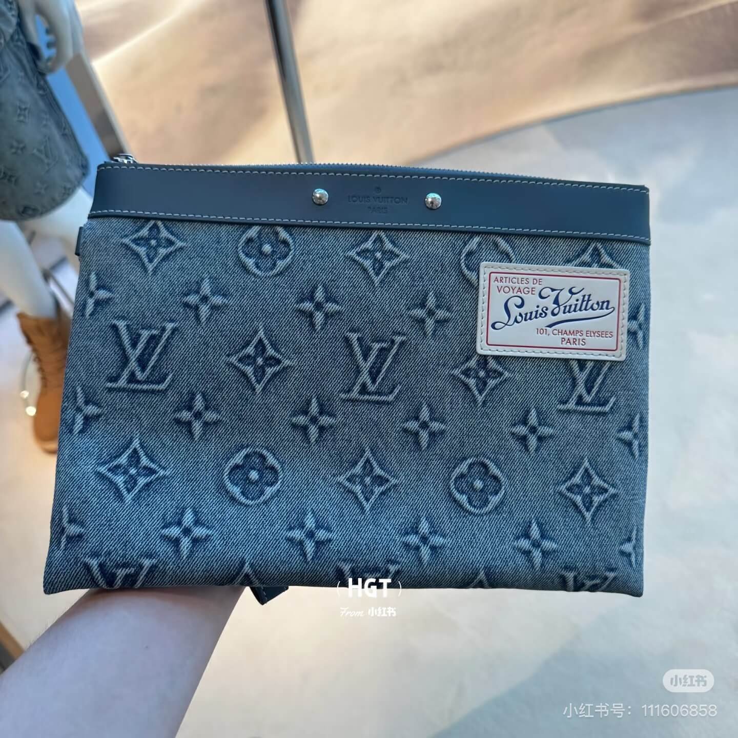 M82313 ルイヴィトン メンズ ショルダーバッグ コピー品 高級感 高級素材 - 画像 (6)