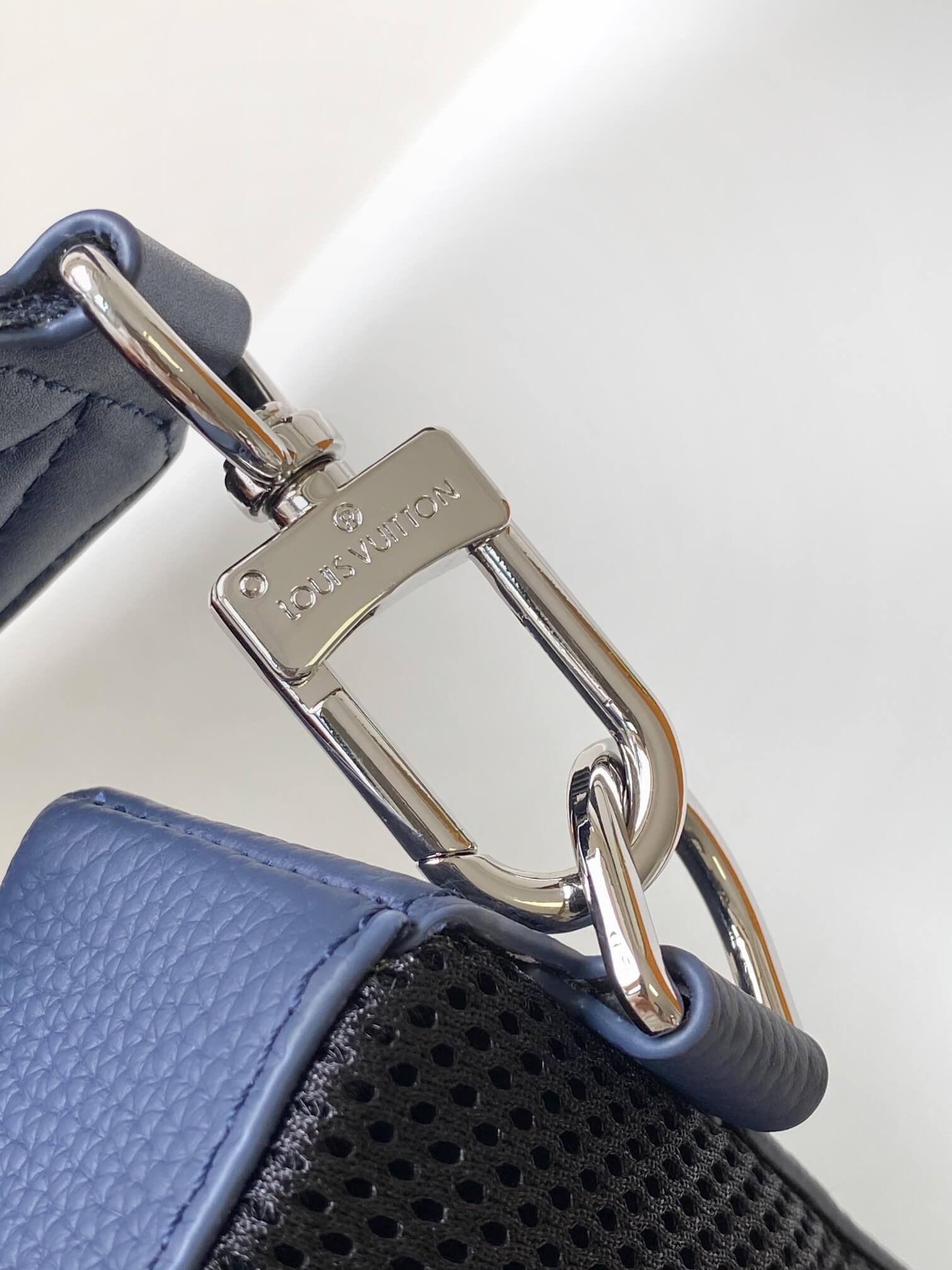 M23736 ルイヴィトン メンズ ショルダーバッグ コピー ハイクオリティ 最新モデル - 画像 (7)