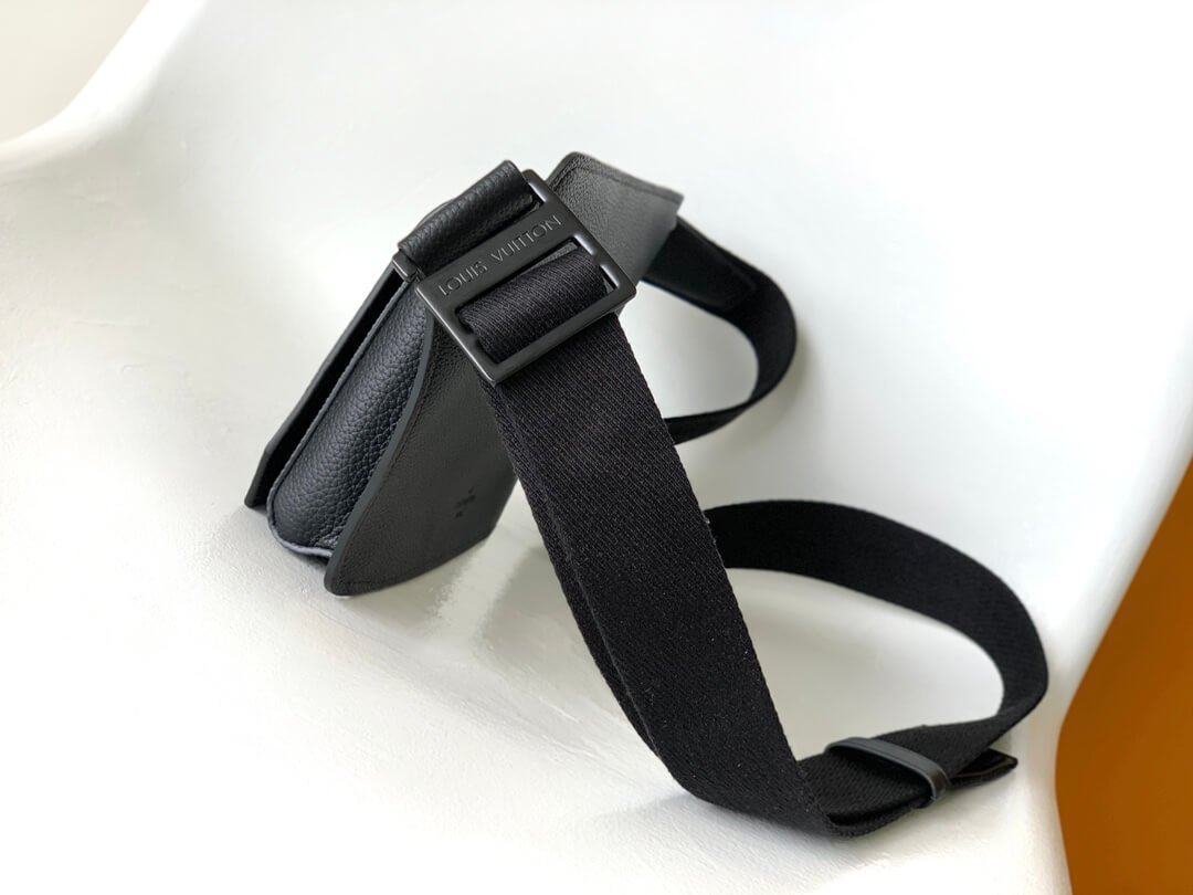 M57081 ルイヴィトン メンズ ショルダーバッグ スーパーコピー ギフトにおすすめ 大人の魅力 - 画像 (2)