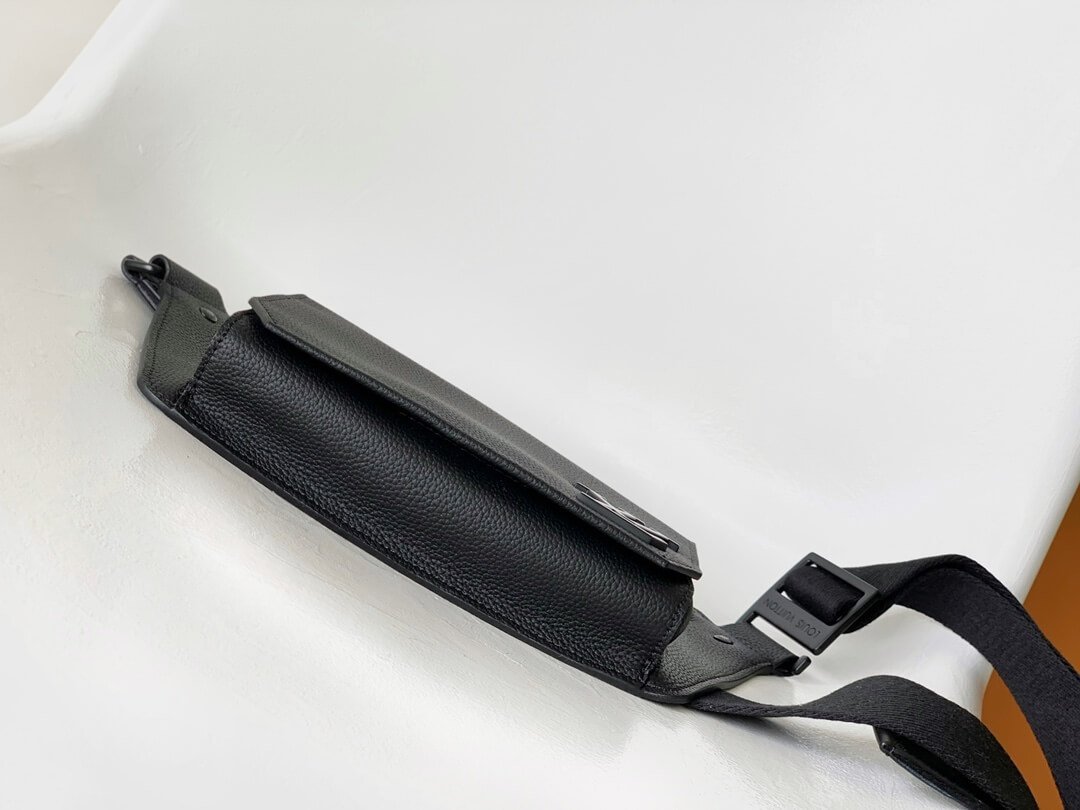 M57081 ルイヴィトン メンズ ショルダーバッグ スーパーコピー ギフトにおすすめ 大人の魅力 - 画像 (4)