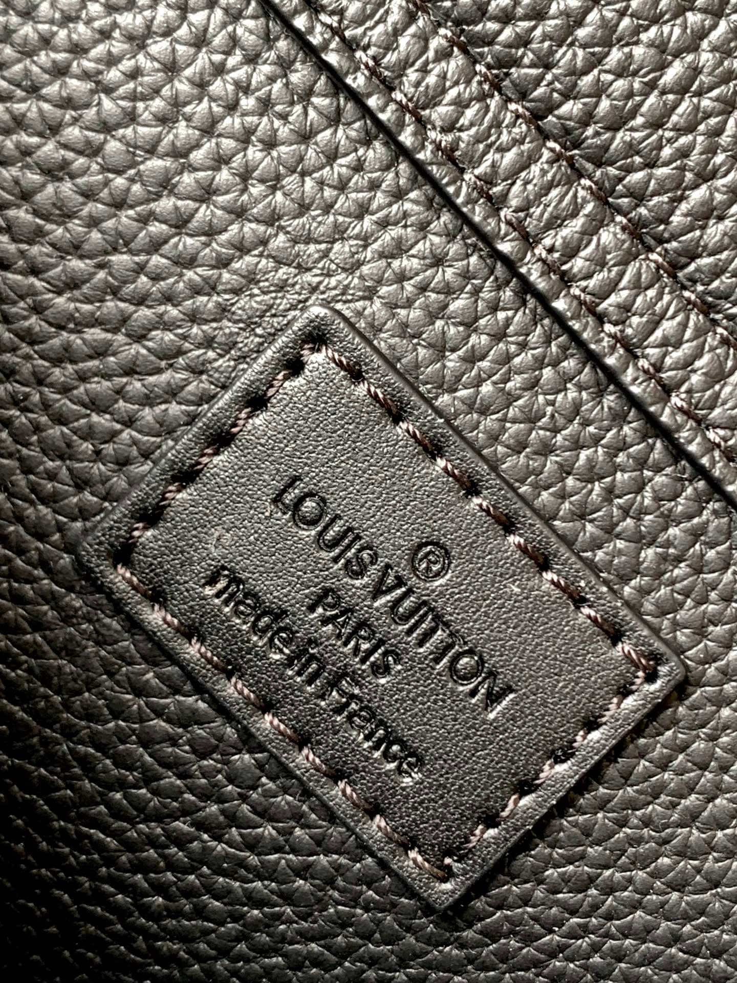 M57081 ルイヴィトン メンズ ショルダーバッグ スーパーコピー ギフトにおすすめ 大人の魅力 - 画像 (9)