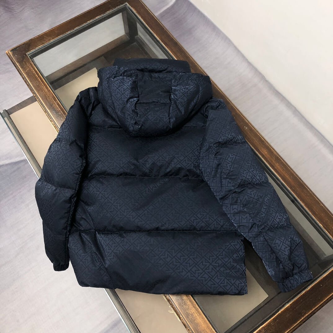 モンクレール メンズ ダウンジャケット コピー 高級感 防寒 - 画像 (9)