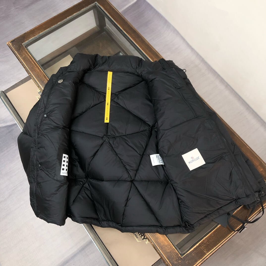 モンクレール メンズ ダウンジャケット コピー品 季節限定 特別割引 - 画像 (7)