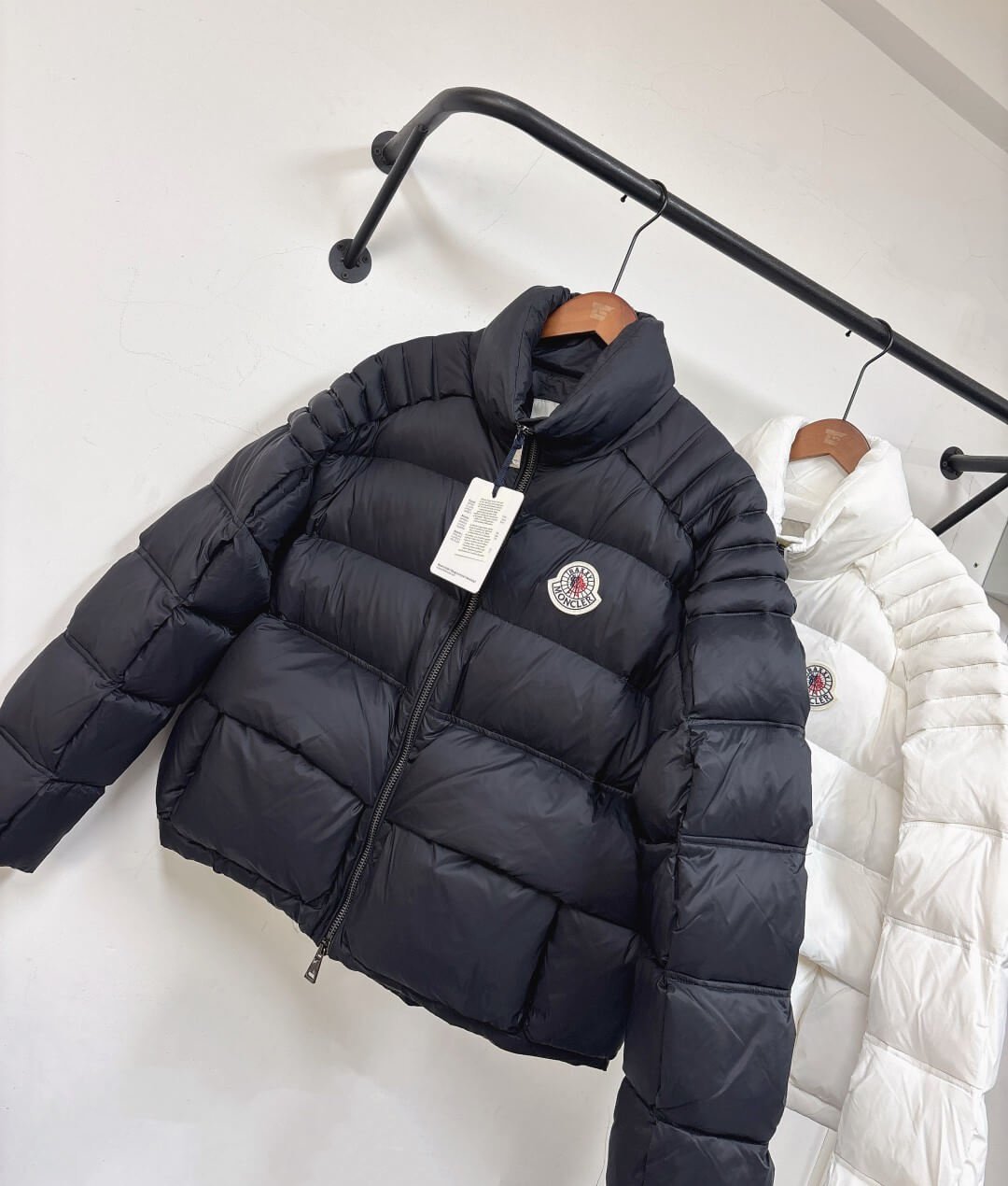 モンクレール メンズ ダウンジャケット コピー品 ファッション 送料無料 - 画像 (3)