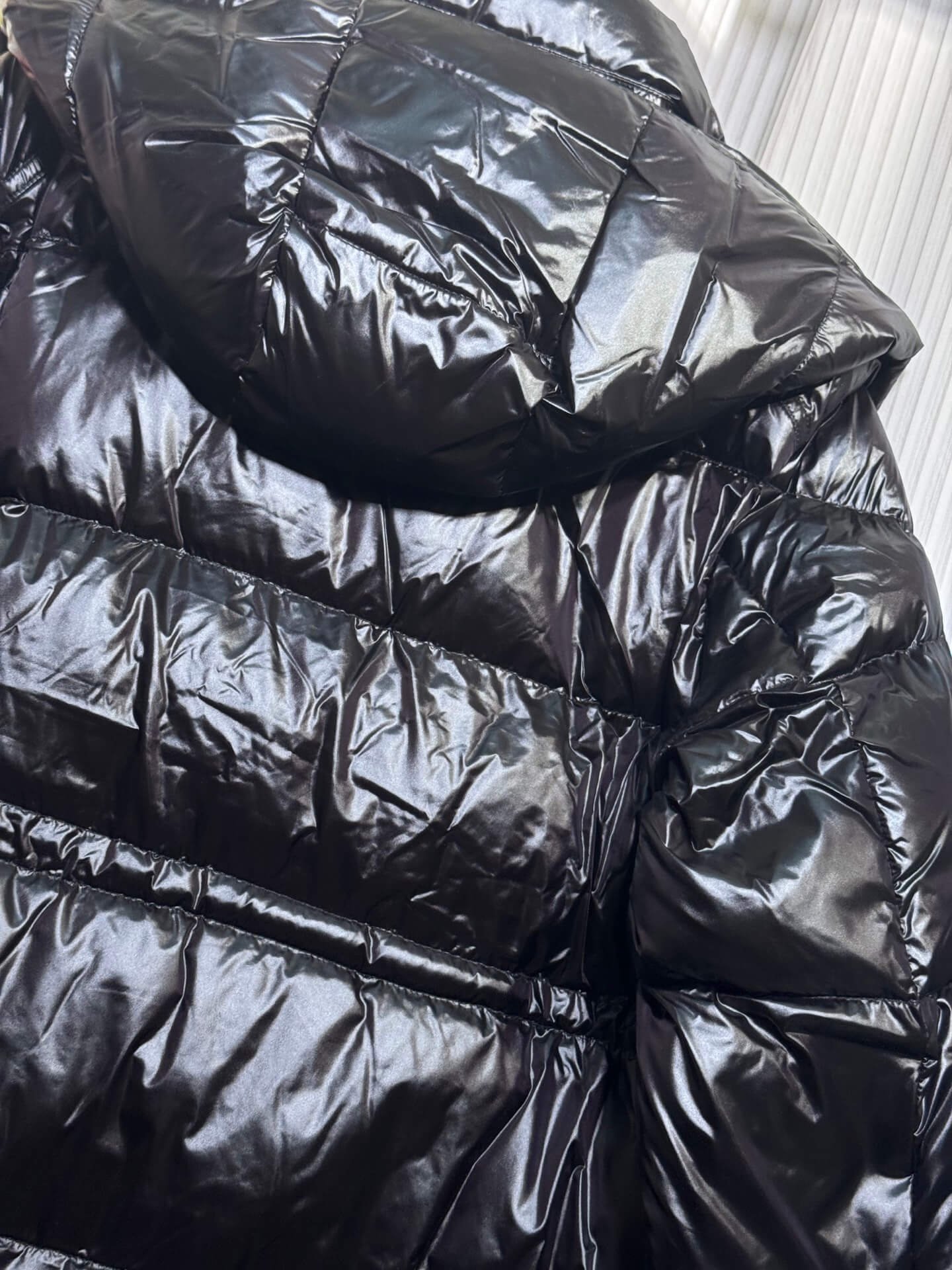 モンクレール メンズ ダウンジャケット コピー 流行 カジュアルスタイル - 画像 (5)