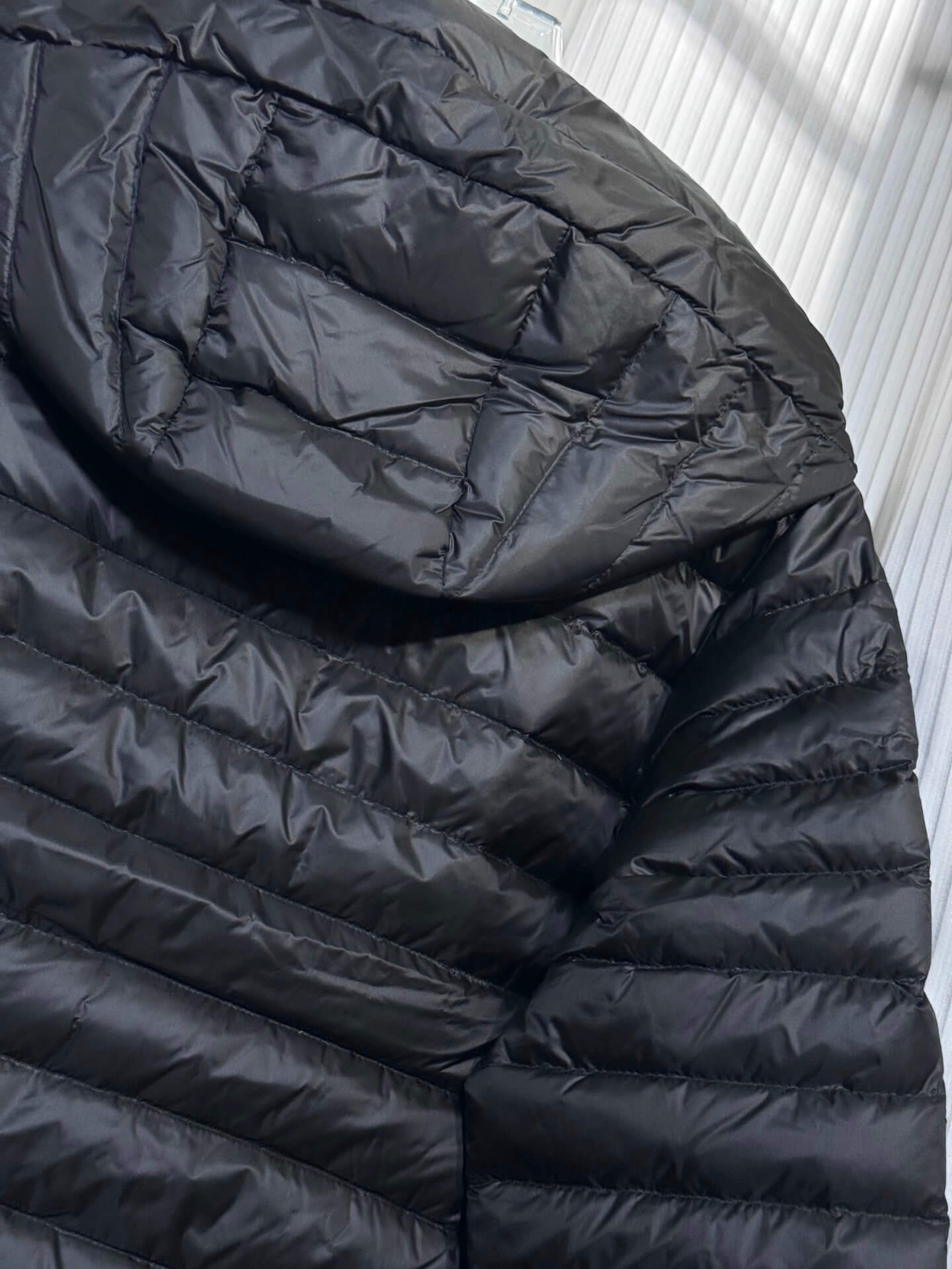 モンクレール メンズ ダウンジャケット 偽物 数量限定 絶賛発売中 - 画像 (5)