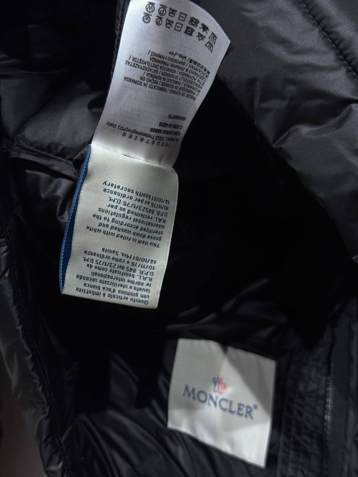 モンクレール メンズ ダウンジャケット 偽物 数量限定 絶賛発売中 - 画像 (6)