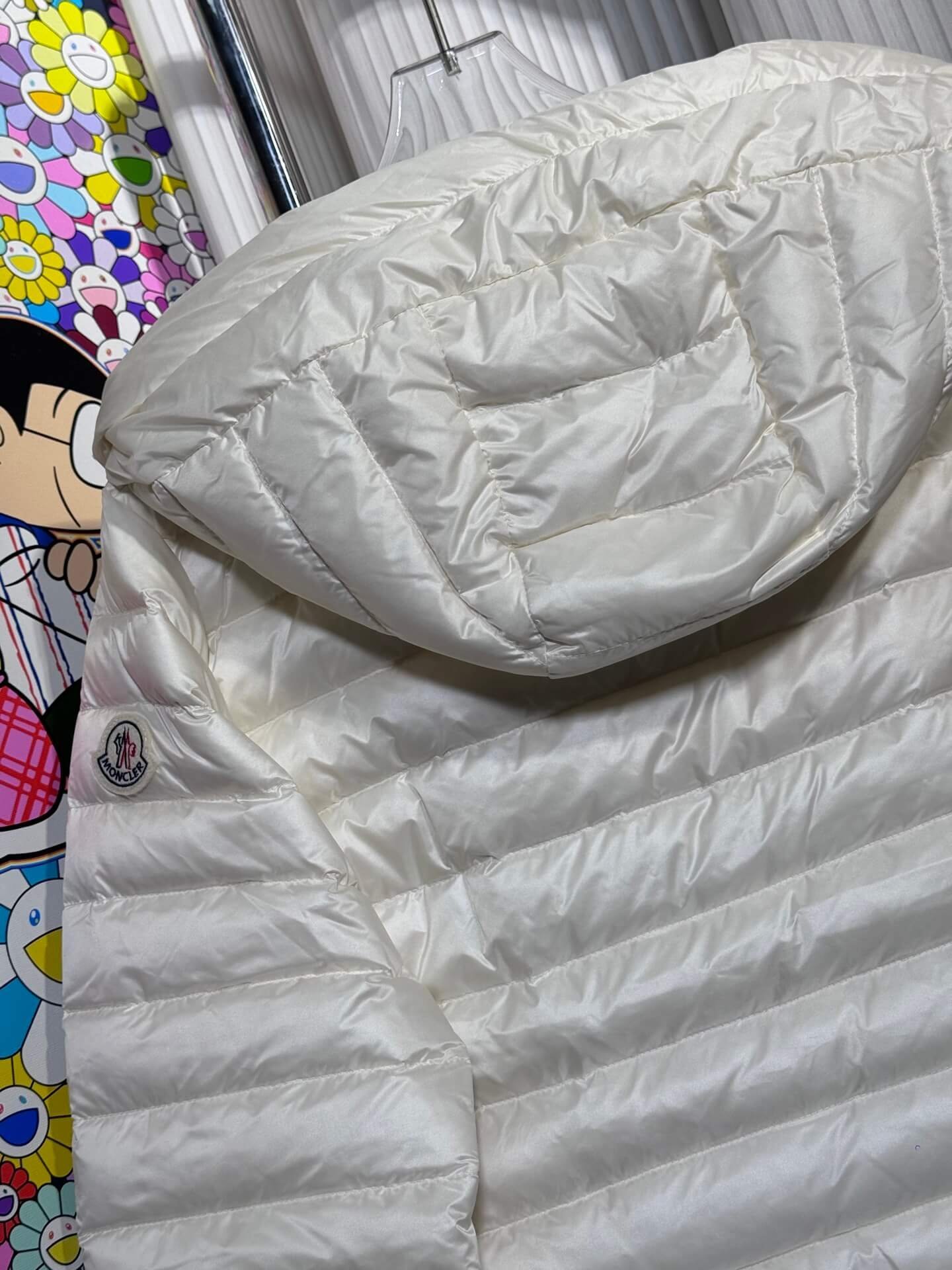 モンクレール メンズ ダウンジャケット コピー 最新モデル ベストセラー - 画像 (4)