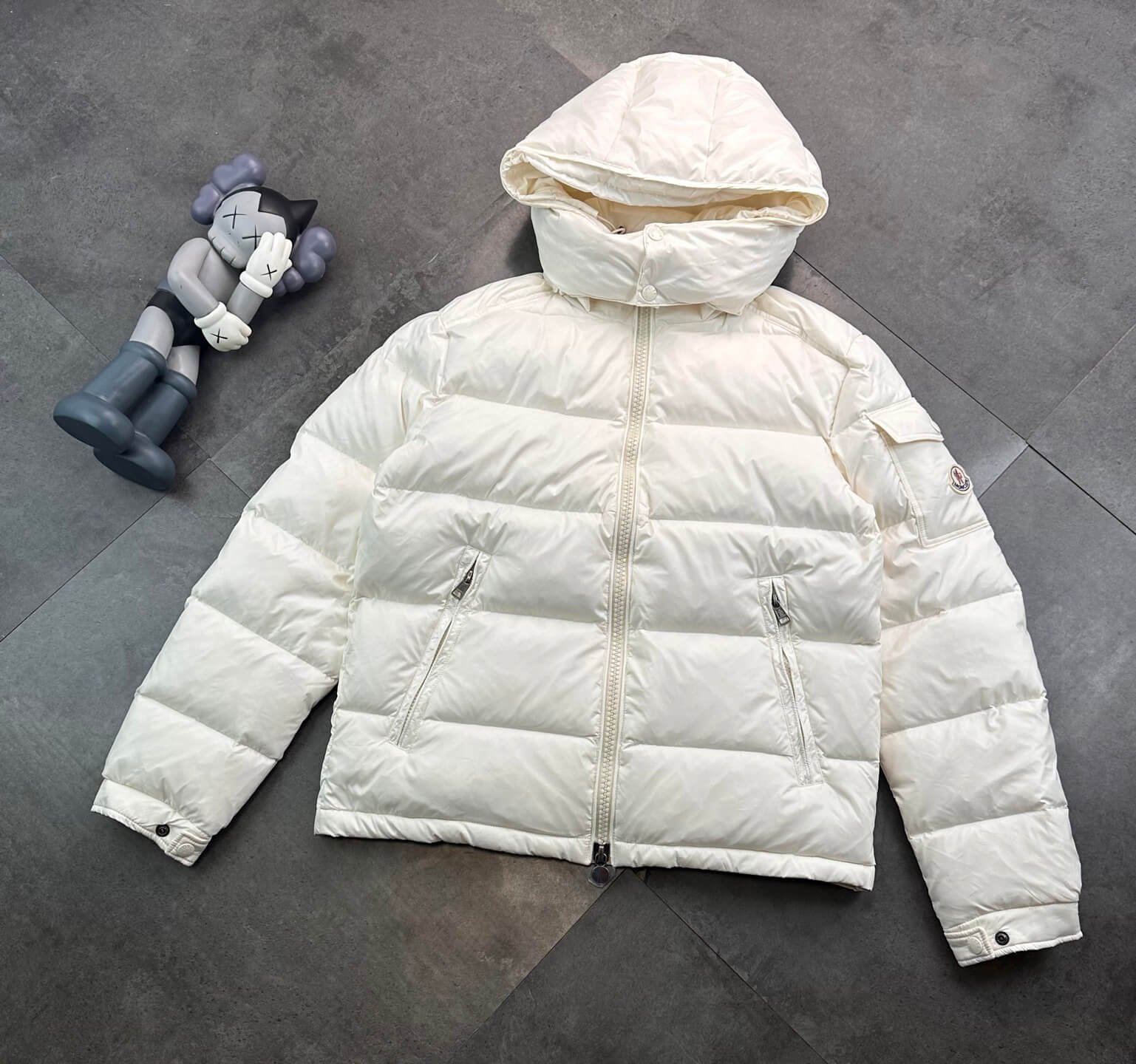 モンクレール メンズ ダウンジャケット スーパーコピー ベストセラー 特価