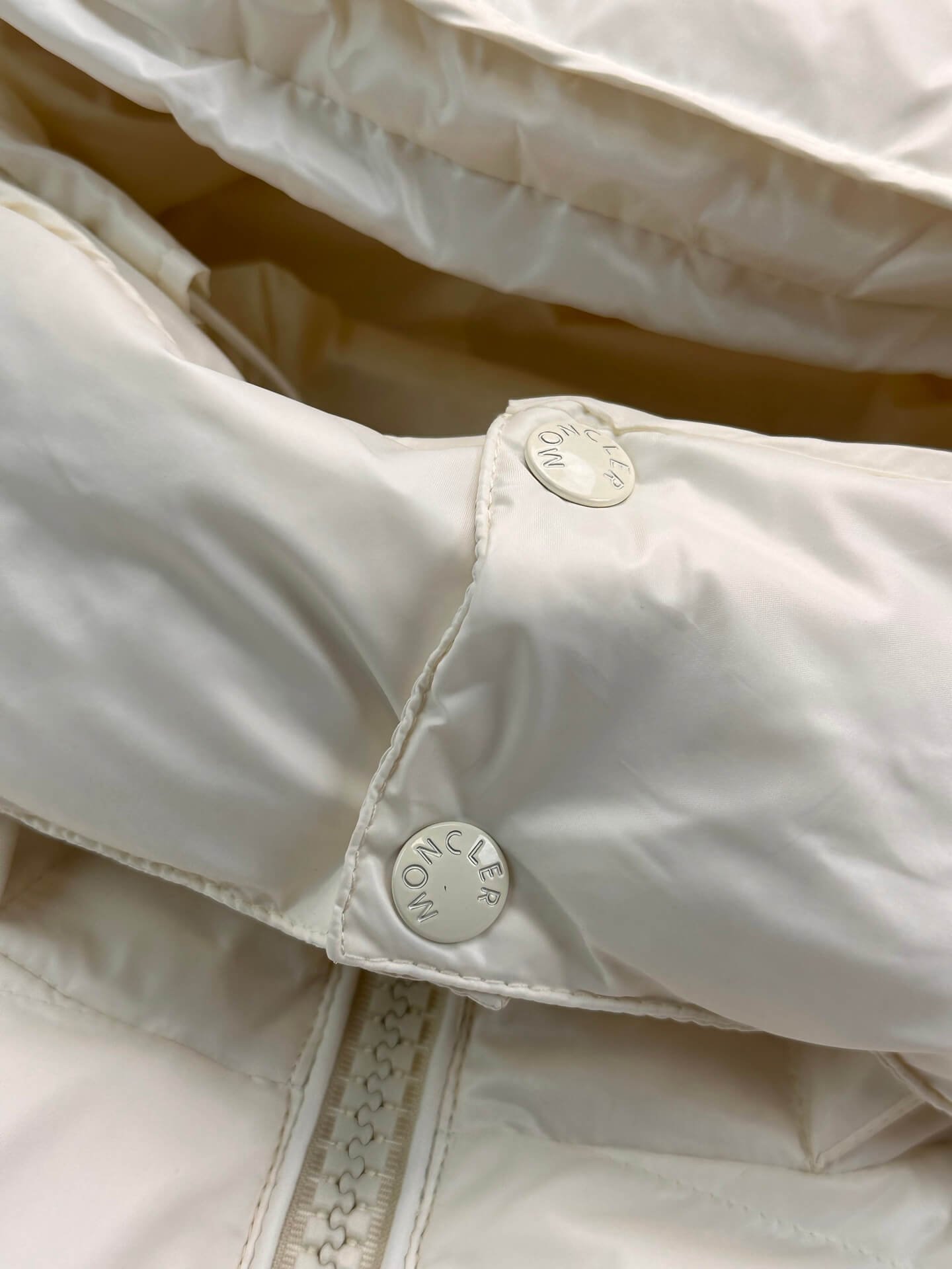 モンクレール メンズ ダウンジャケット スーパーコピー ベストセラー 特価 - 画像 (8)