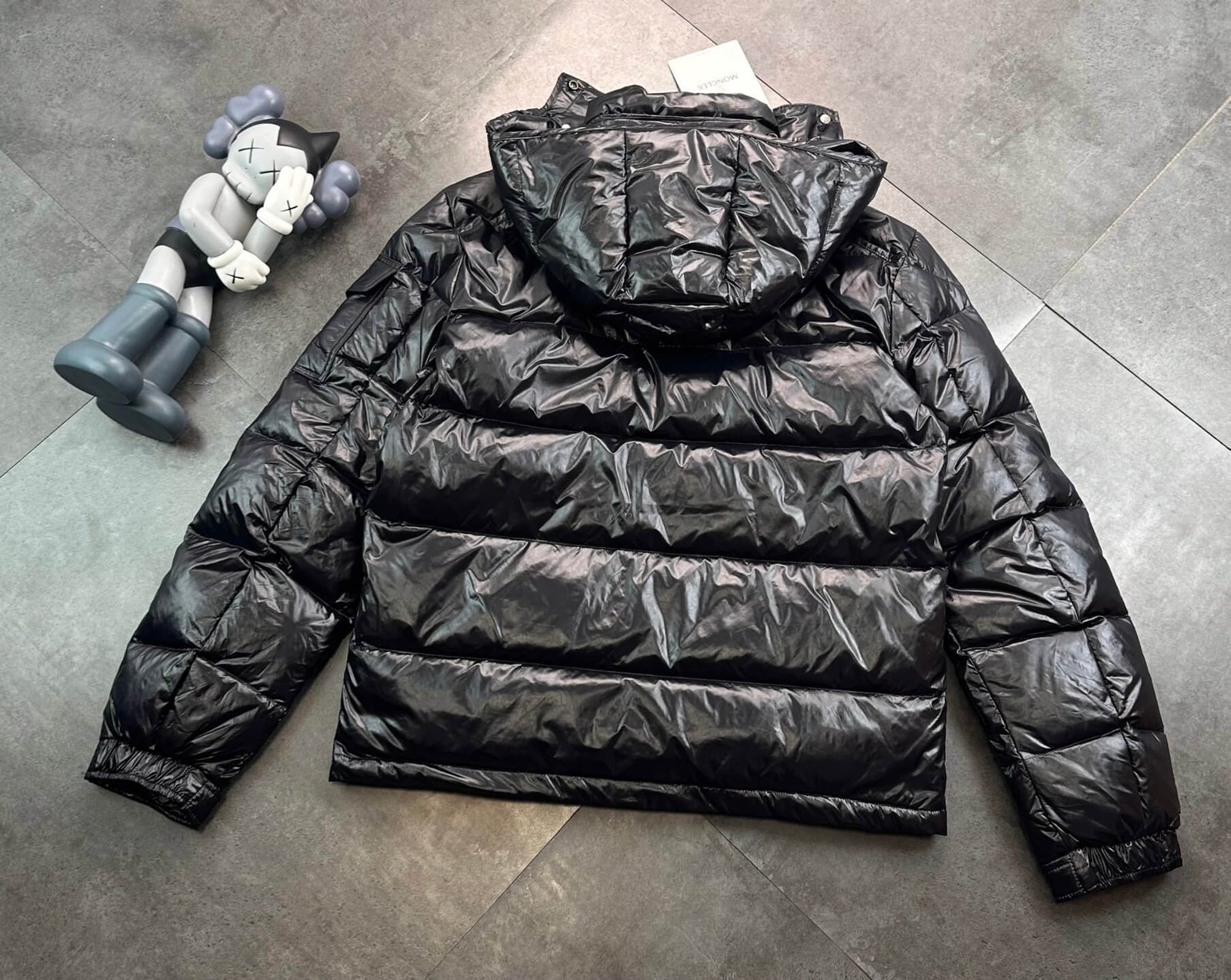 モンクレール メンズ ダウンジャケット コピー品 防風 ハイクオリティ - 画像 (5)