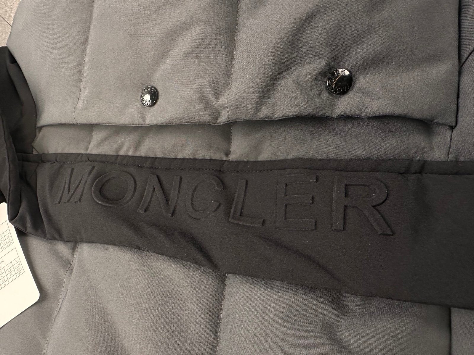 モンクレール メンズ ダウンジャケット コピー品 上質な仕上がり ベストセラー - 画像 (5)