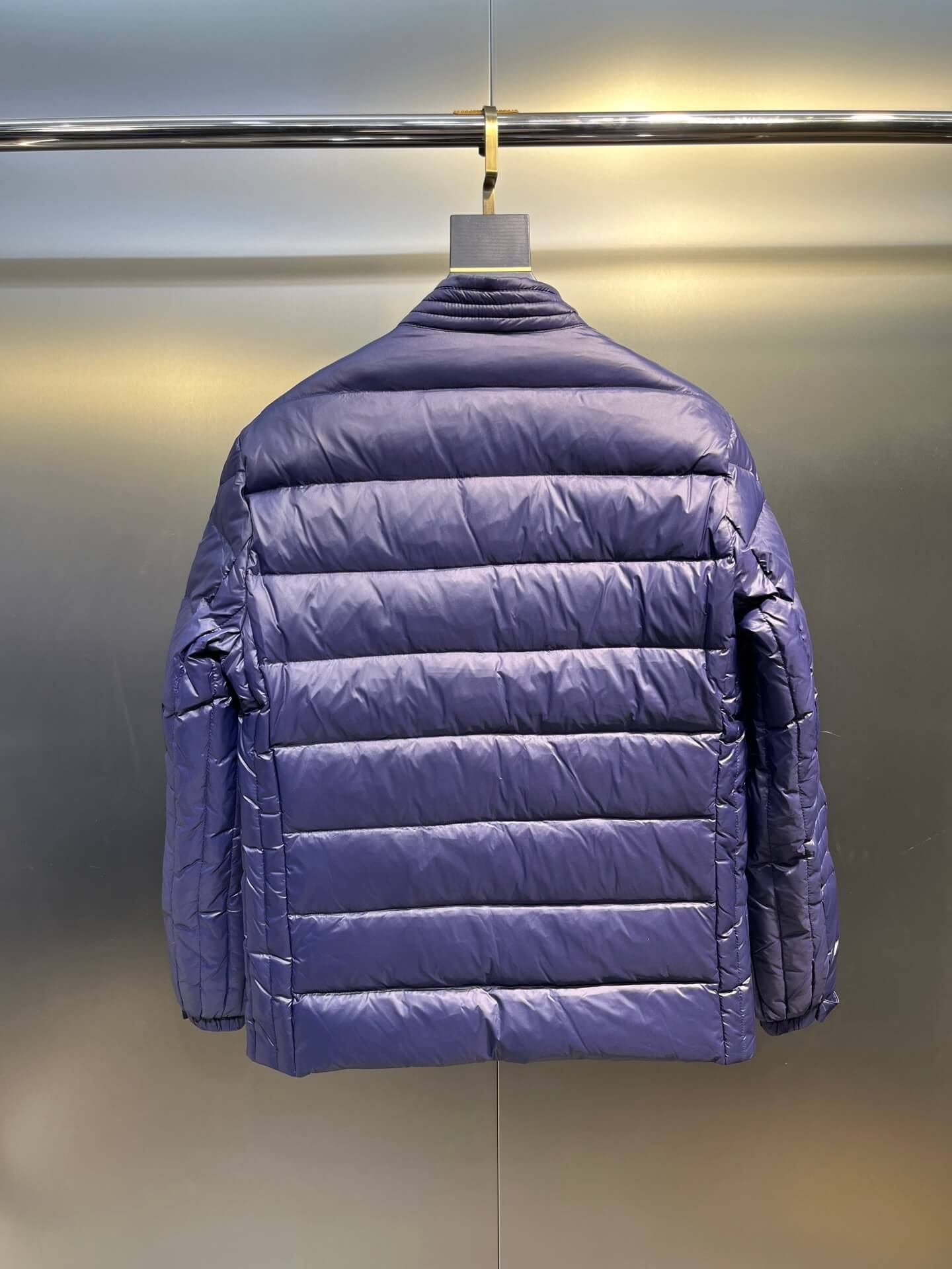 モンクレール メンズ ダウンジャケット スーパーコピー N級品 アウトドアに最適 - 画像 (5)