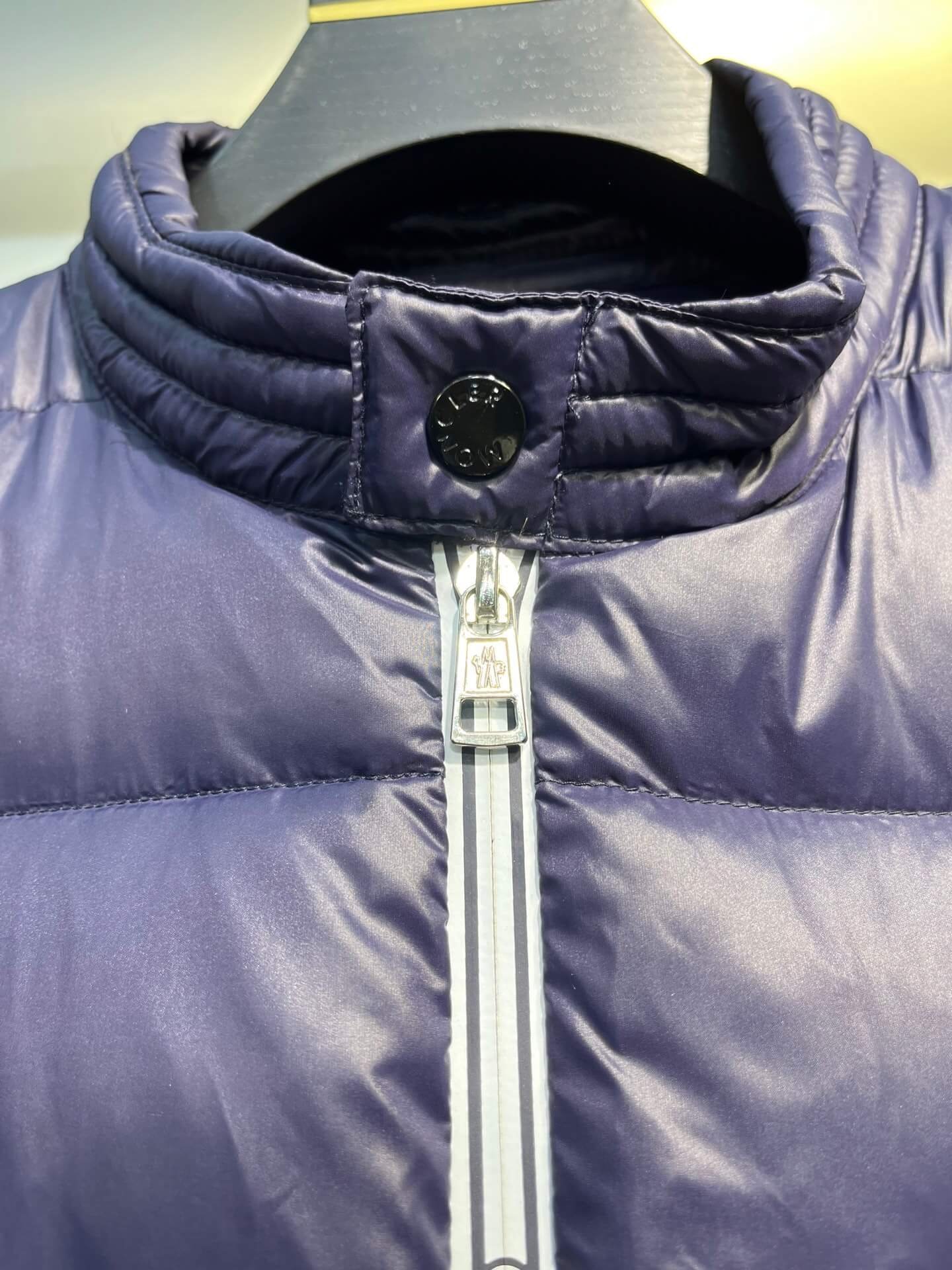 モンクレール メンズ ダウンジャケット スーパーコピー N級品 アウトドアに最適 - 画像 (8)