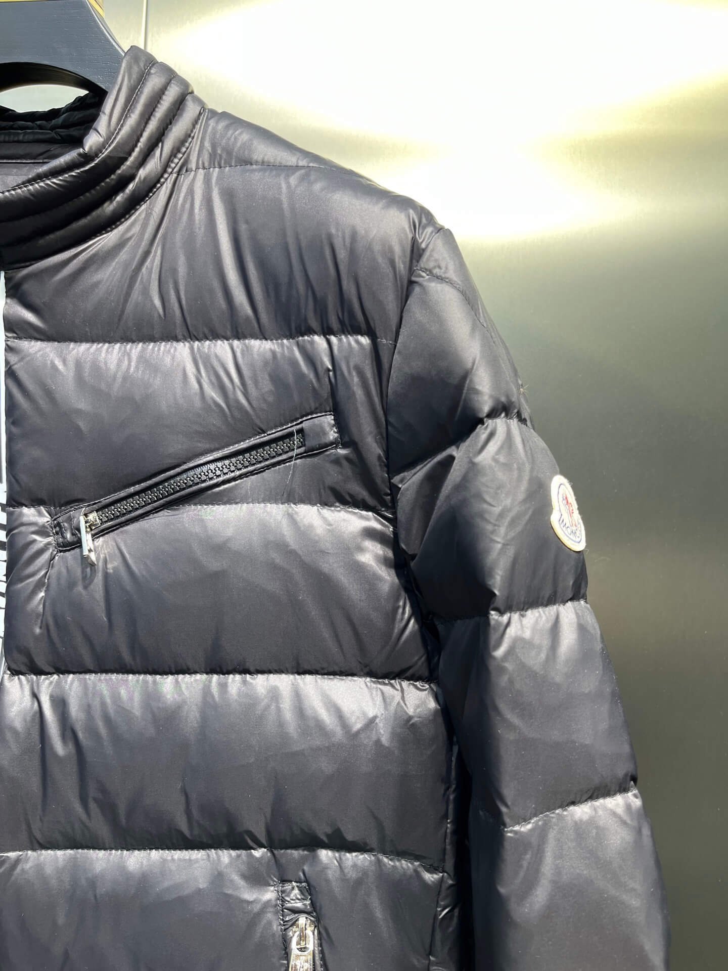 モンクレール メンズ ダウンジャケット 偽物 正規品品質 送料無料 - 画像 (3)