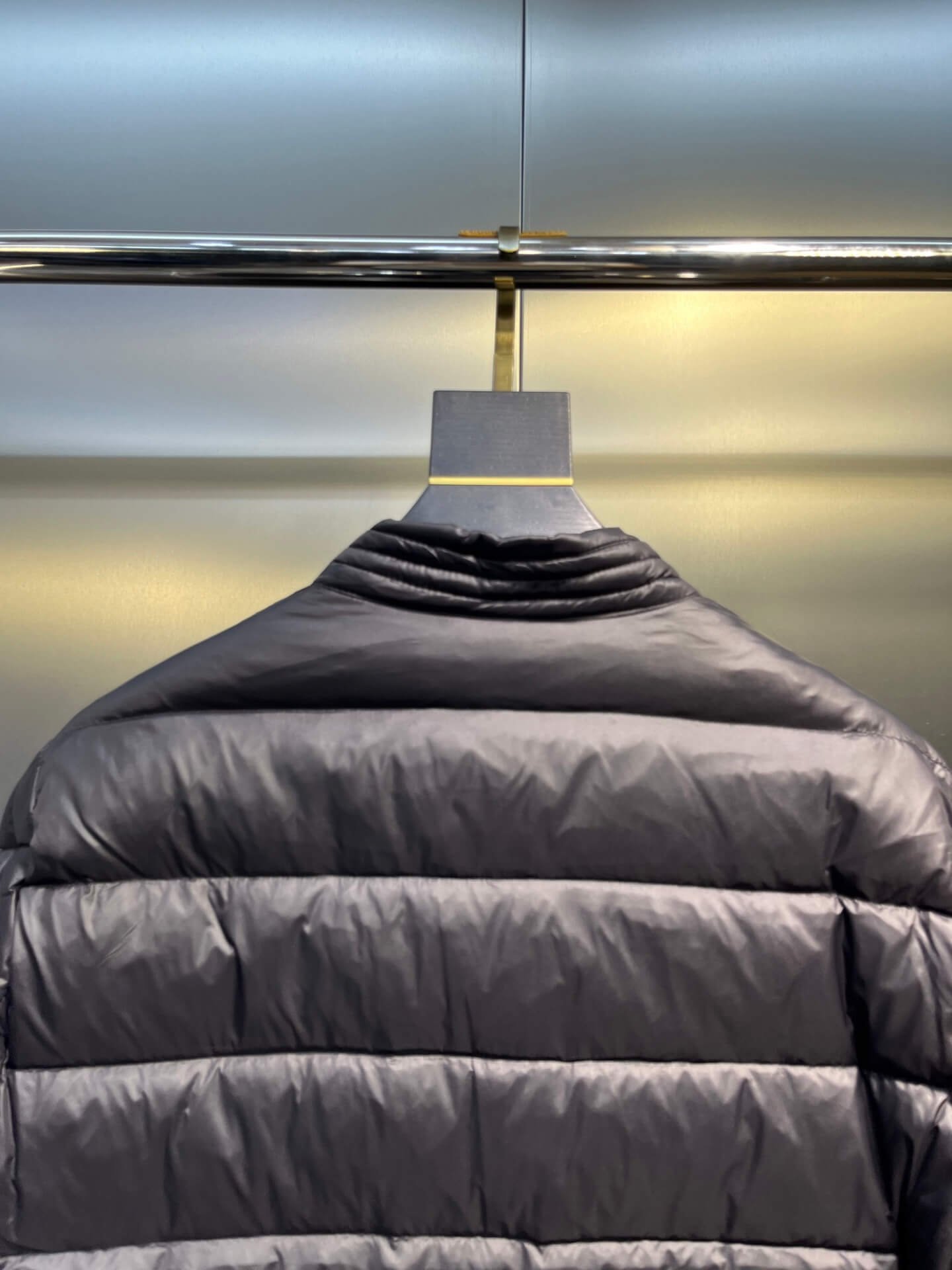 モンクレール メンズ ダウンジャケット 偽物 正規品品質 送料無料 - 画像 (7)