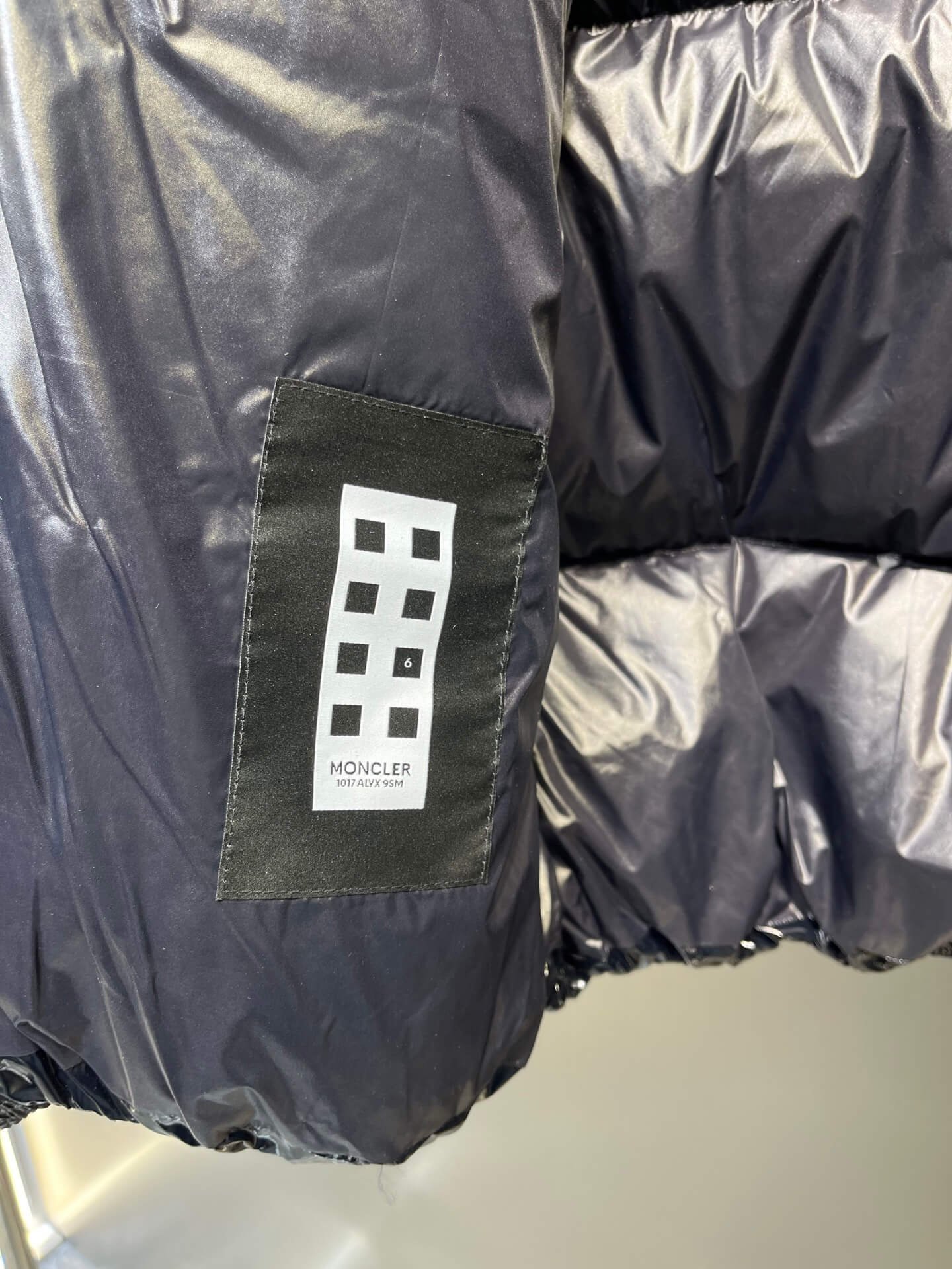 モンクレール メンズ ダウンジャケット コピー カジュアルスタイル 防風 - 画像 (8)